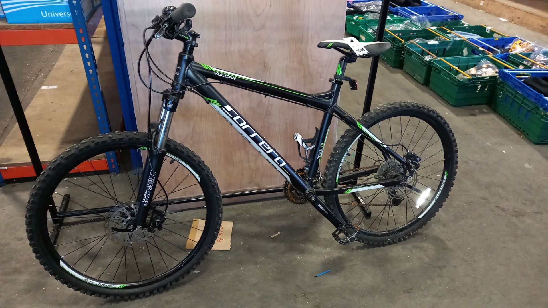 1 X CARRERA VULCAN MOUNTAIN BIKE