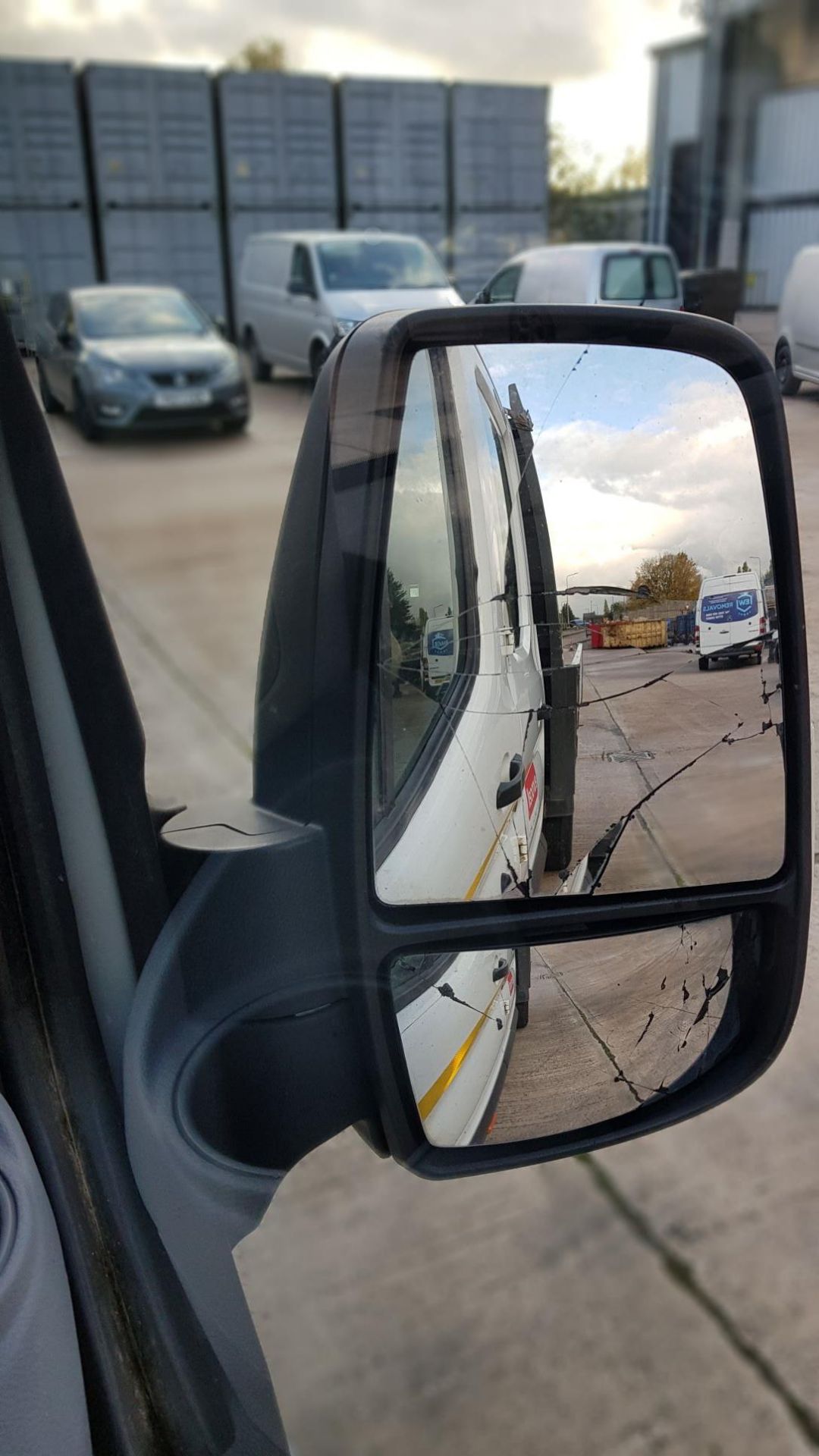 WHITE FORD TRANSIT TIPPER. ( DIESEL ) Reg : BC15 GYB, Mileage : 62412 Details: 1 X KEY LOG BOOK NO - Image 9 of 16