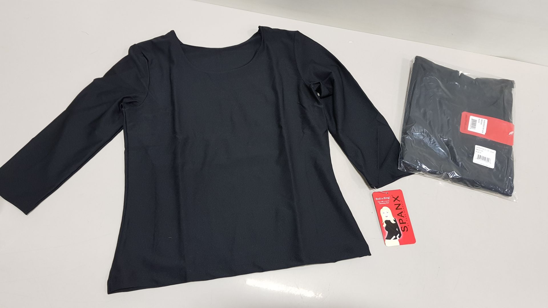 20 X BRAND NEW SPANX THREE QUARTER BOAT NECK TOP IN BLACK, SIZE SMALL RRP $58.00 (TOTAL RRP $1168.
