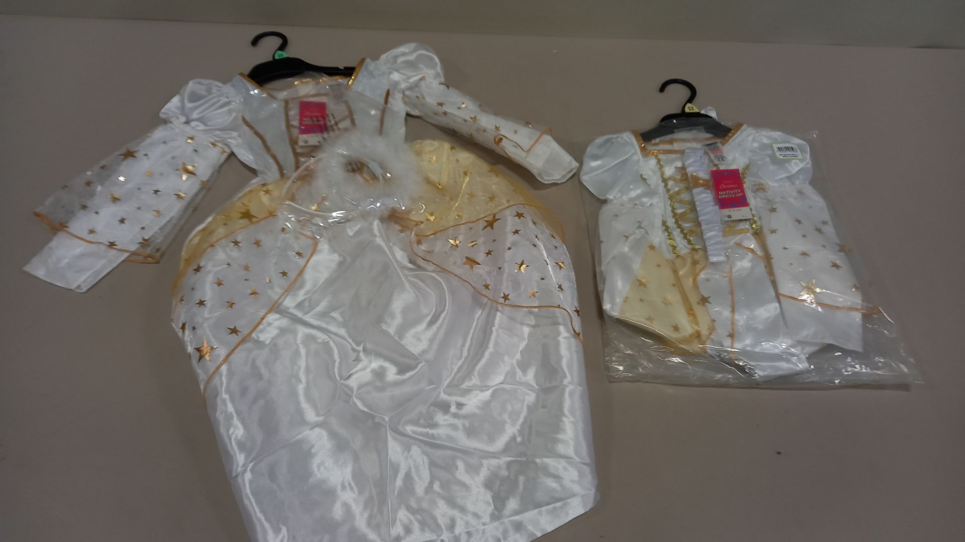 39 X BRAND NEW TESCO NATIVITY DRESS UP SIZE 3-4 YEARS AND 18-24 MONTHS RRP £8.00 (TOTAL RRP £312.