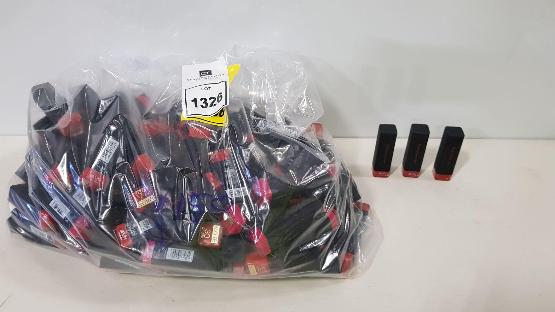 150 X MAX FACTOR X MATTE 30 DESIRE LIPSTICK - IN 1 BAG