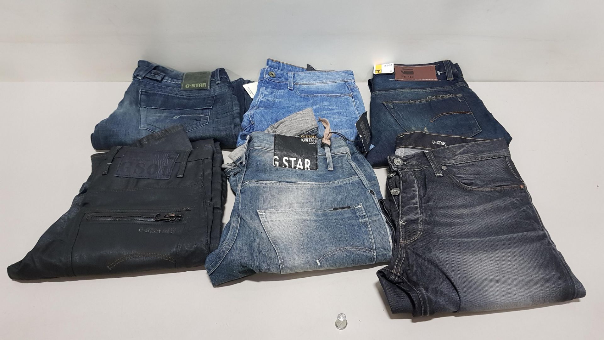 6 X PAIRS OF BRAND NEW G-STAR RAW JEANS IN VARIOUS STYLES & COLOURS IE. LIGHT BLUE, DARK BLUE,