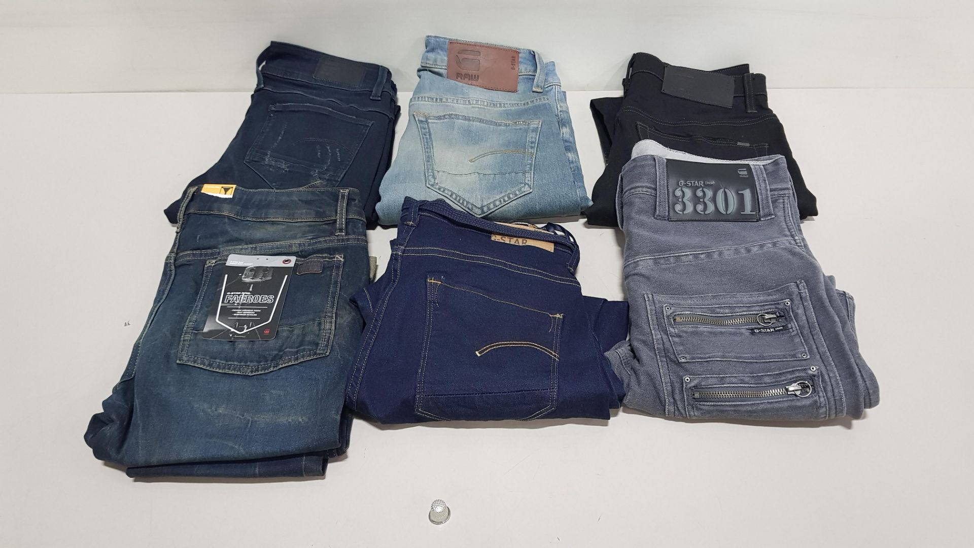 6 X PAIRS OF BRAND NEW G-STAR RAW JEANS IN VARIOUS STYLES & COLOURS IE. LIGHT BLUE, DARK BLUE,