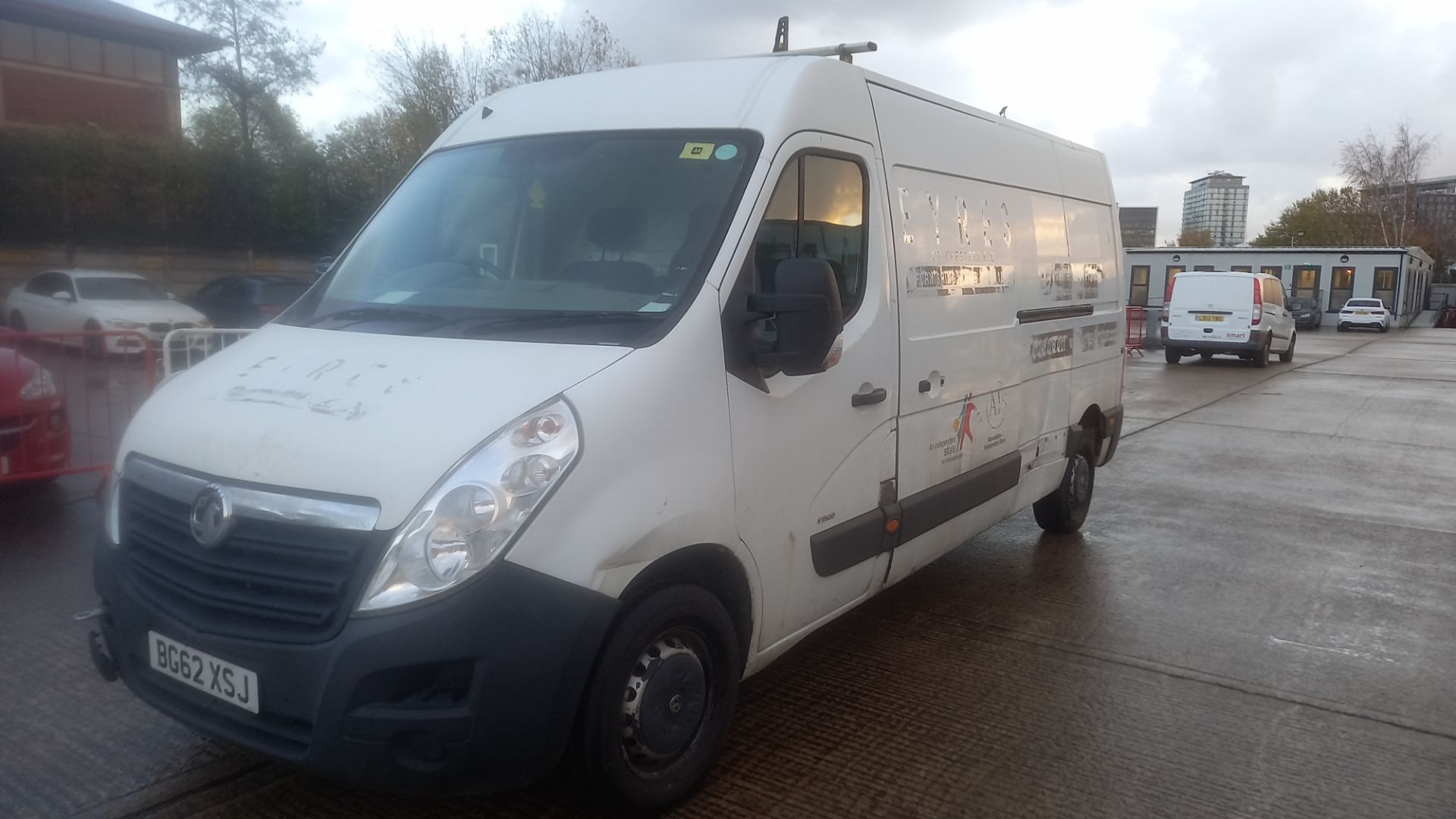 WHITE VAUXHALL MOVANO F3500 LH32 CDTI100. ( DIESEL ) Reg : BG62 XSJ Mileage : 127382 Details: 1 X - Image 2 of 14