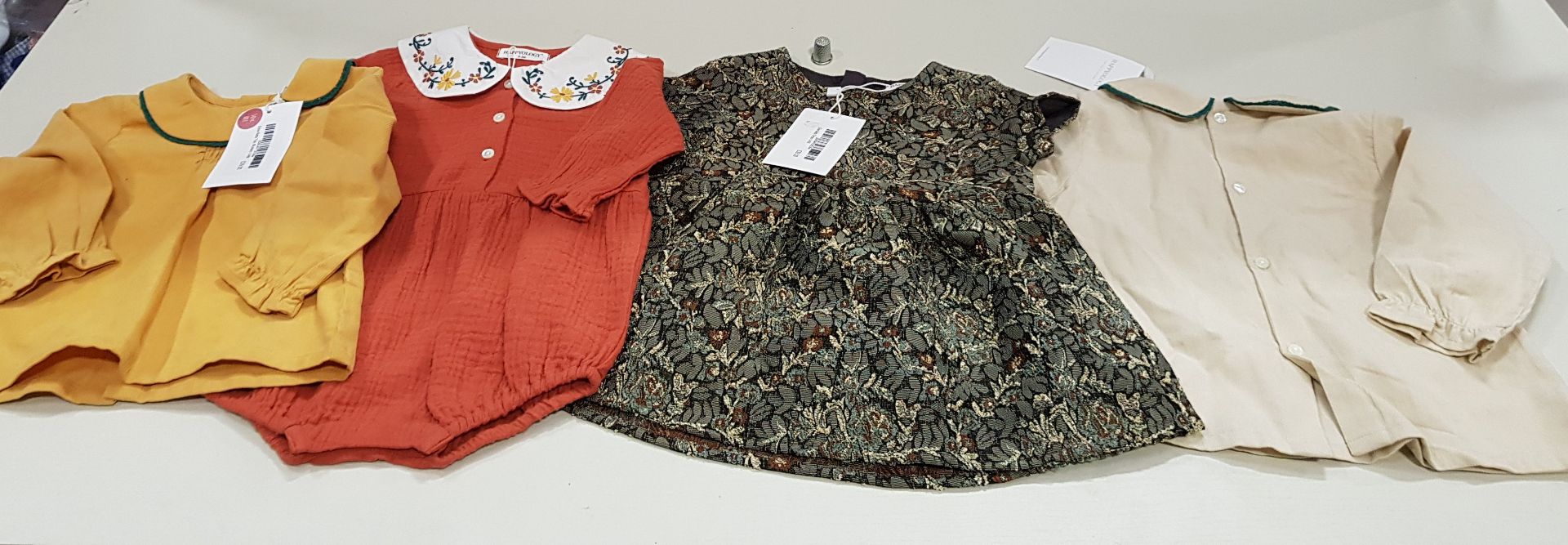 20 X BRAND NEW MIXED HAPPYOLOGY KIDS CLOTHING LOT CONTAINING BETTY ROMPER BABY GROW IN RUST COLOUR