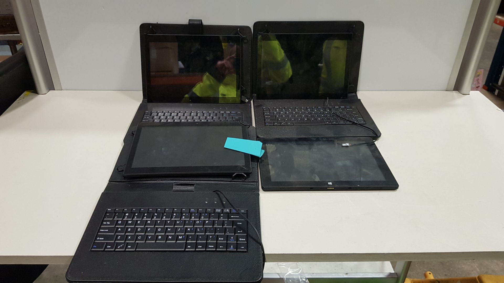 4 X VARIOUS TABLETS IE LINX INTEL MODEL LINX10 (CRACKED SCREEN) AND, 3 X ANDROID MARSHMELLOW MODEL