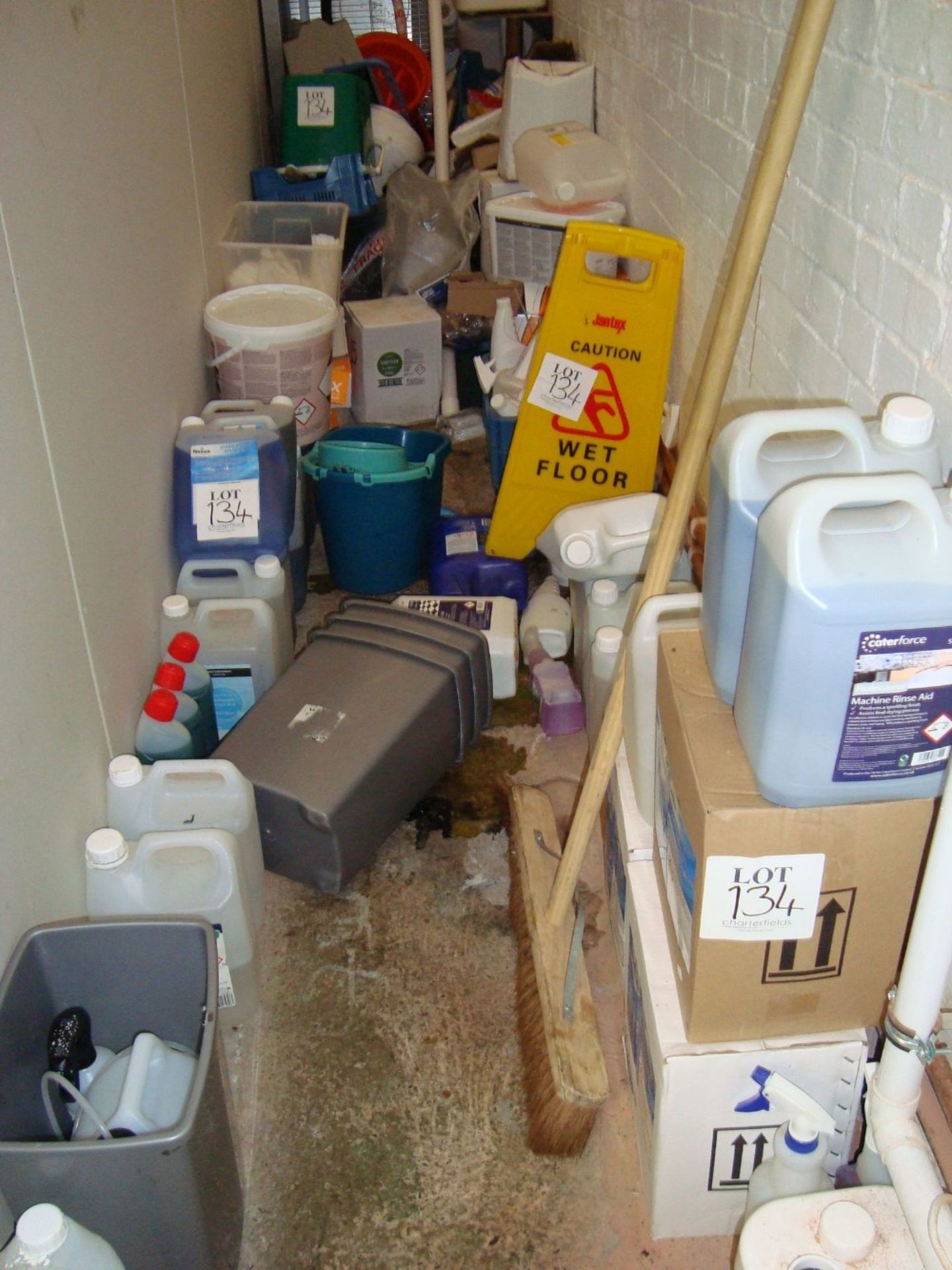 A quantity of cleaning products and consumables, as lotted