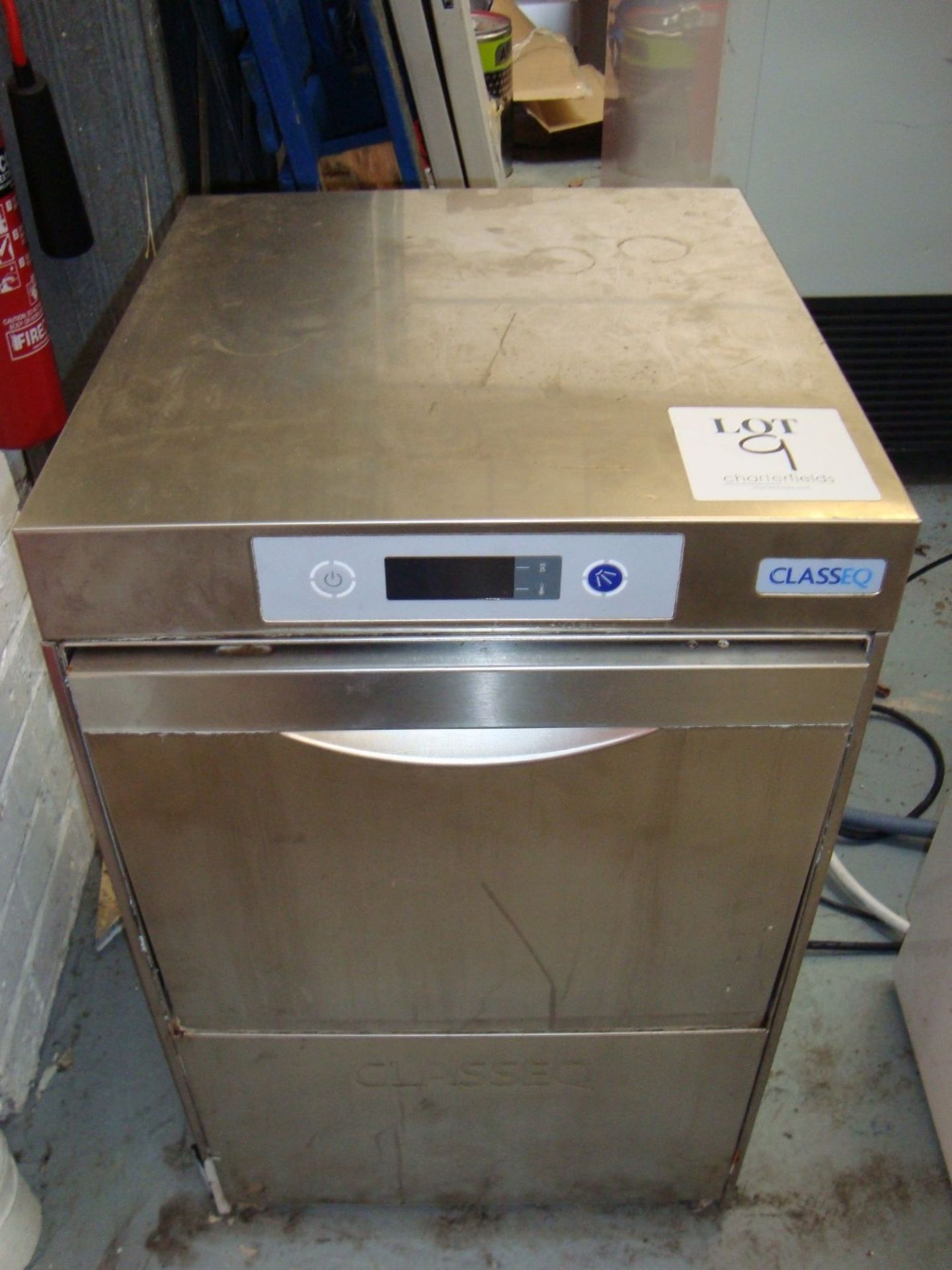 A Class Eq stainless steel under counter glass washing machine