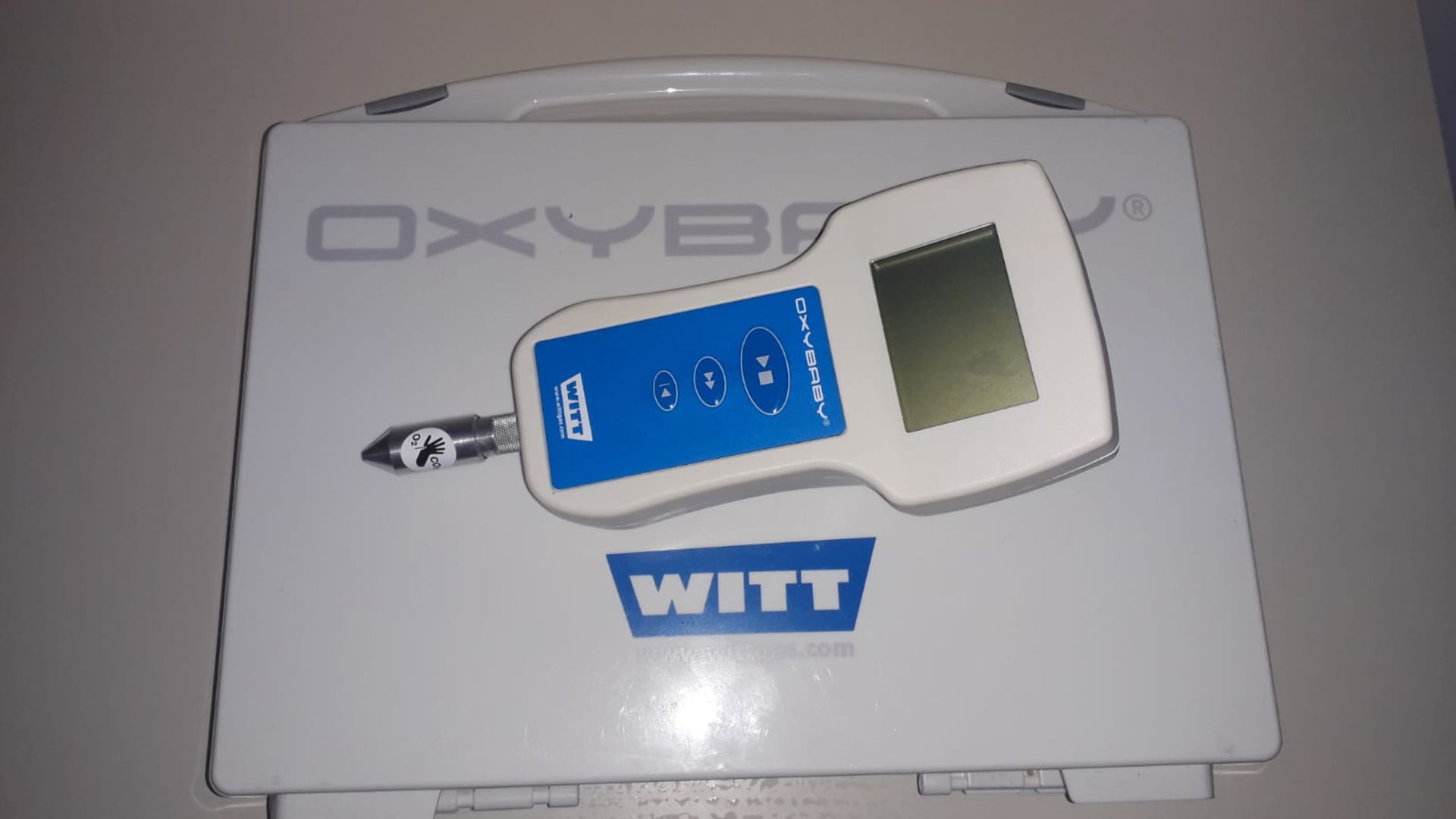 An Oxy Baby oxygen measuring device - Image 2 of 2