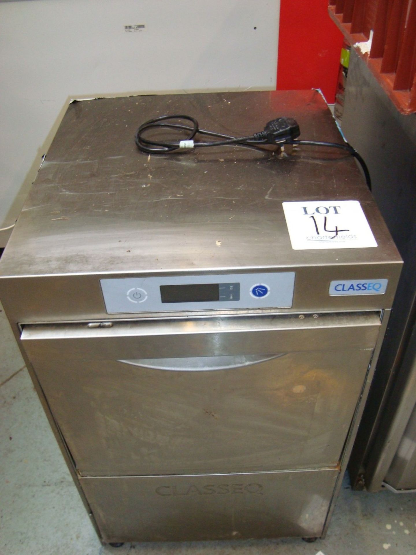 A Class Eq stainless steel under counter glass washing machine