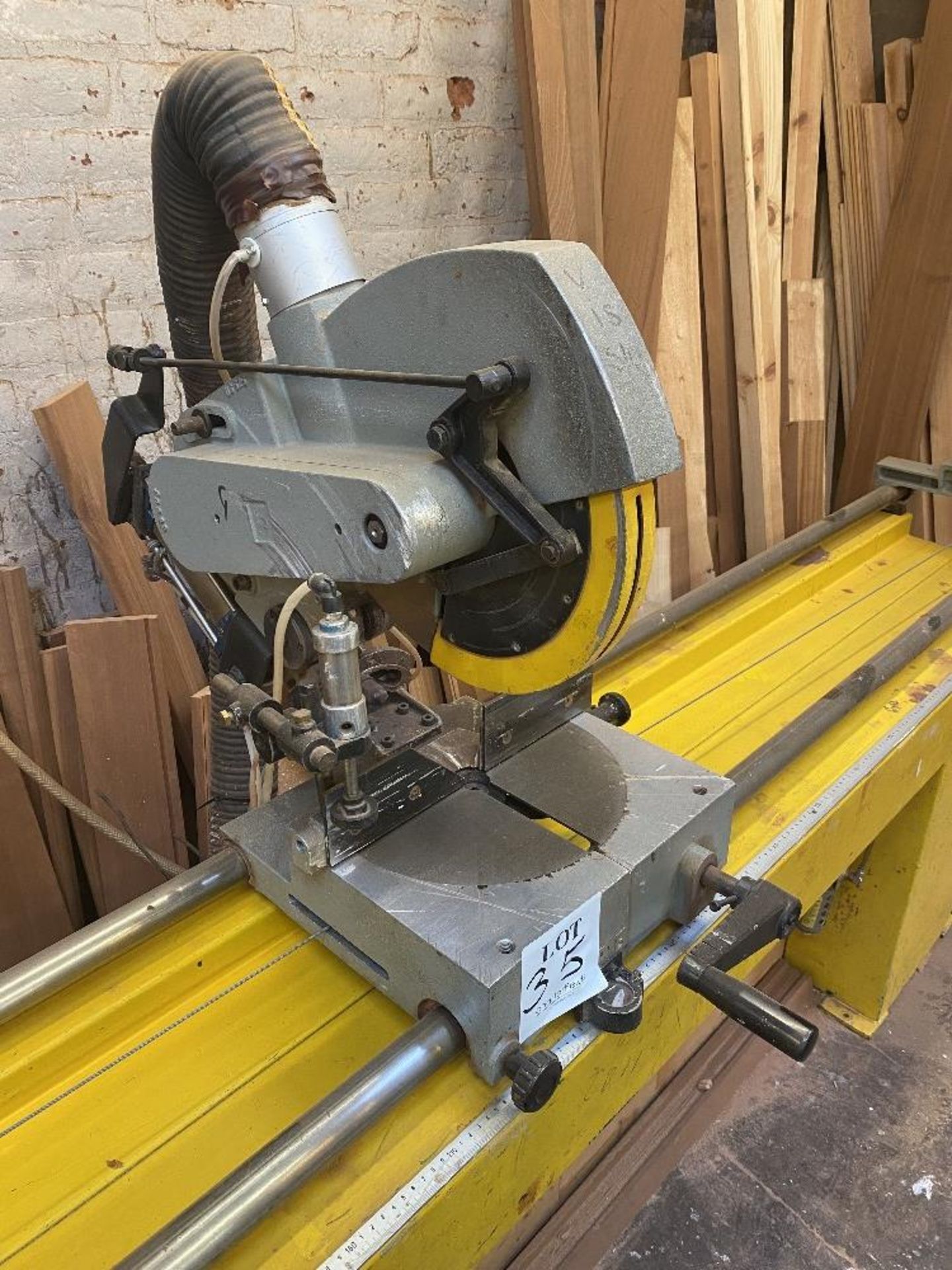 Pertici double headed mitre saw with 3.4m bed (METHOD STATEMENT AND RISK ASSESSEMENT REQUIRED - Image 3 of 4