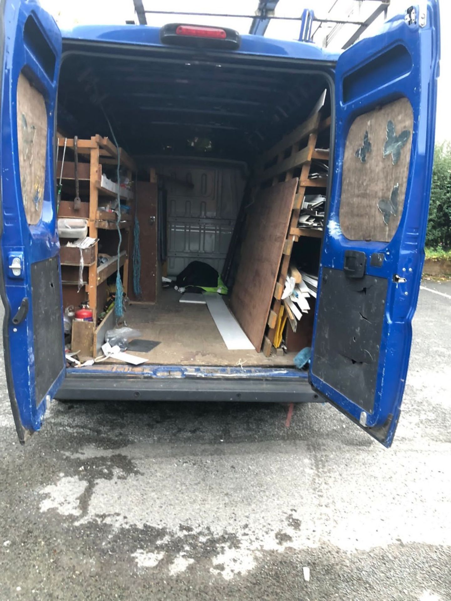 Citroen Relay 35 L3H2 enterprise blue HDi panel van in blue, Registration No. CN17 NVT, Date First - Image 13 of 17