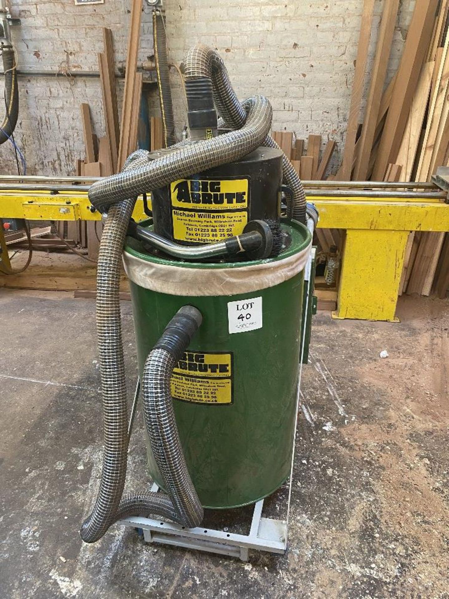 Big Brute 240V, 3600W industrial vacuum cleaner, Serial Number K56400