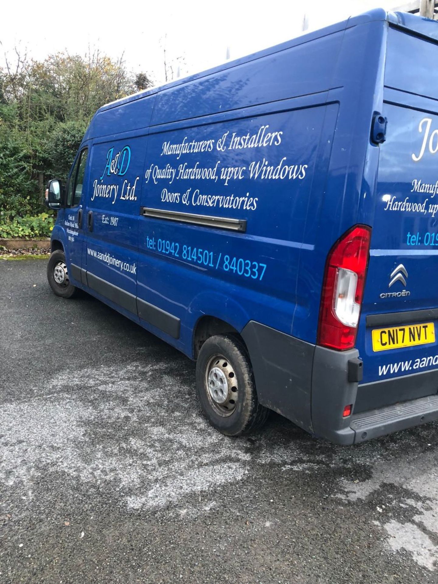 Citroen Relay 35 L3H2 enterprise blue HDi panel van in blue, Registration No. CN17 NVT, Date First - Image 5 of 17