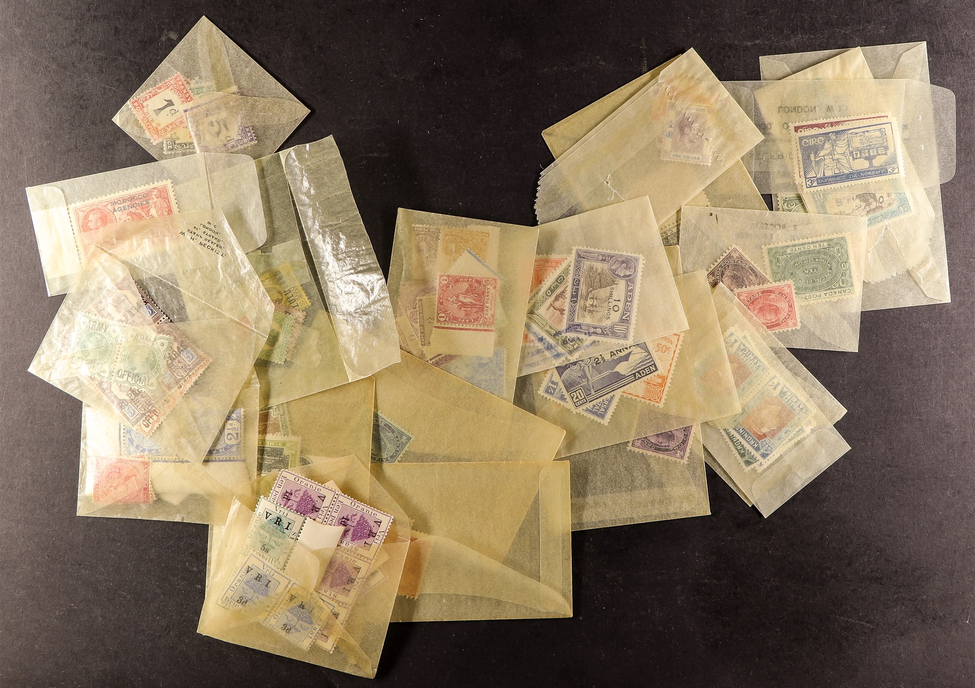 COLLECTIONS & ACCUMULATIONS BRITISH COMMONWEALTH old time mainly KGV-VI and some earlier in a pile