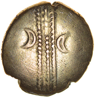 Triple Line Crescents. Sills British C. Regini. c.55-45 BC. Celtic gold quarter stater. 11mm. 1.13g.