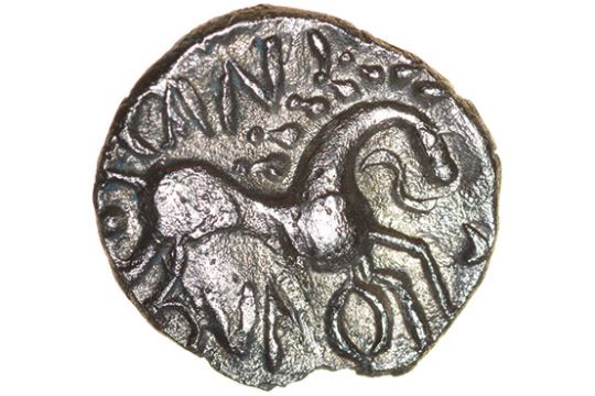 Cani Duro. Talbot dies A/2. Iceni. c.AD 15-20. Celtic silver unit. 11-13mm. 0.95g. - Image 2 of 2