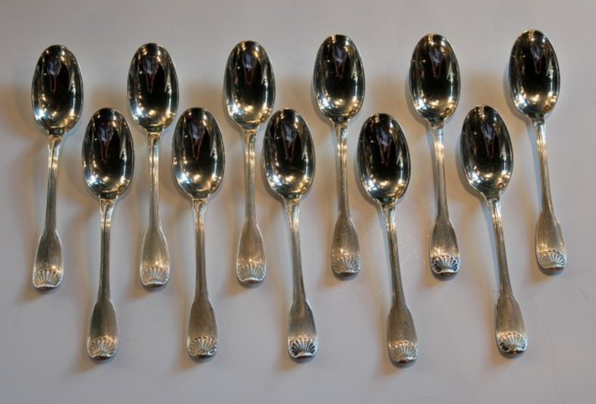 Set of silver dessert spoons 20th Century - Image 2 of 2