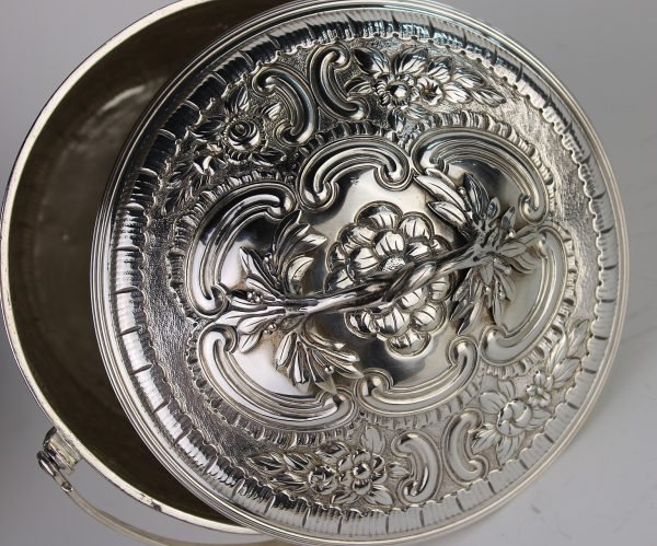 Antique silver candy bowl - Image 5 of 5