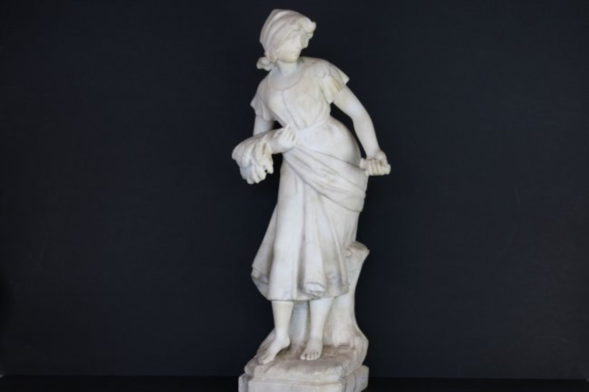 Alabaster sculpture of a young woman, C.Cipriani