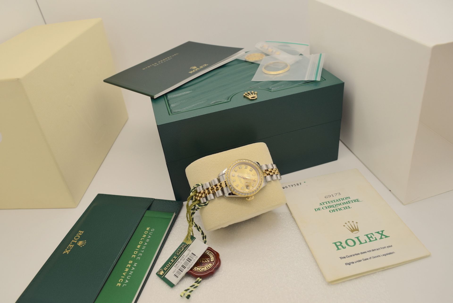 Rolex Datejust *Champagne* 26' - 18ct Gold & Steel (Rolex Certificate/ Box etc.) - Image 7 of 9