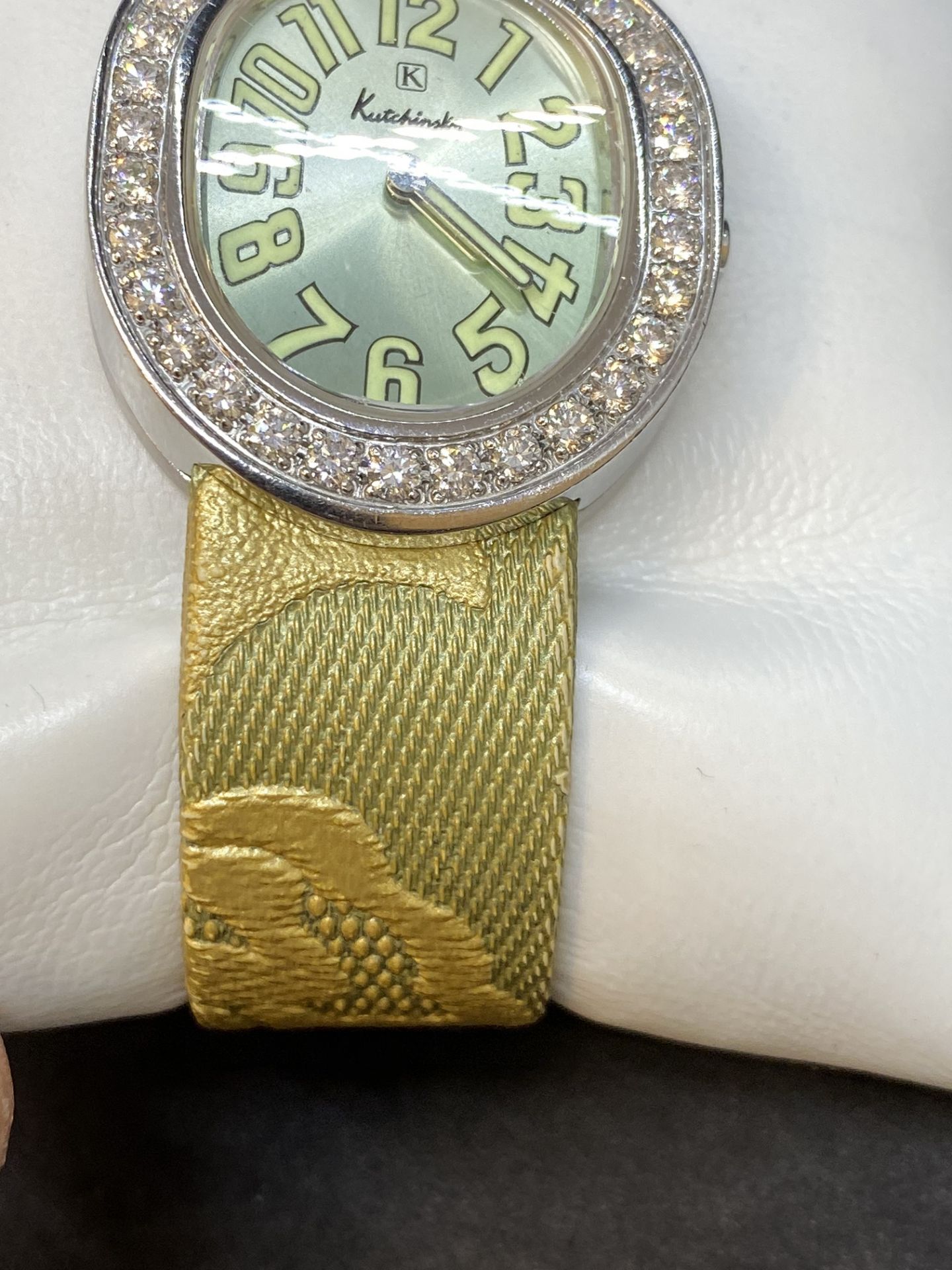 Kutchinsky L'ovale Ladies watch w/Diamonds - Approx 3.00cts diamonds - Image 6 of 8