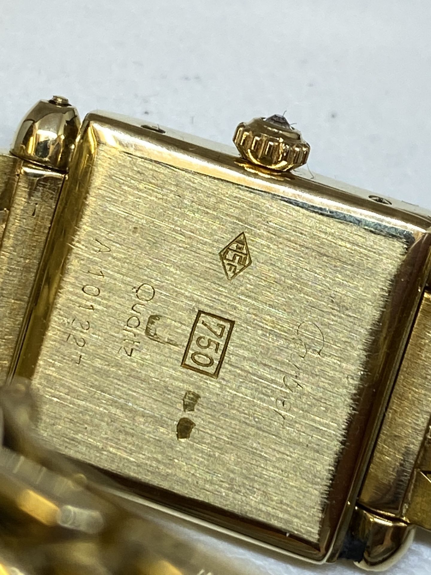 18ct Gold Cartier Watch Set with Diamonds - Image 8 of 11