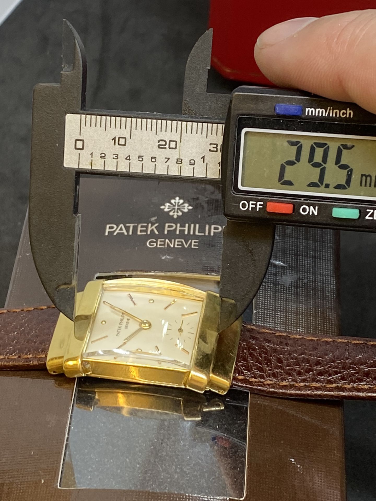 PATEK PHILIPPE 18ct GOLD WATCH WITH PATEK SERVICE BOX - Image 9 of 10