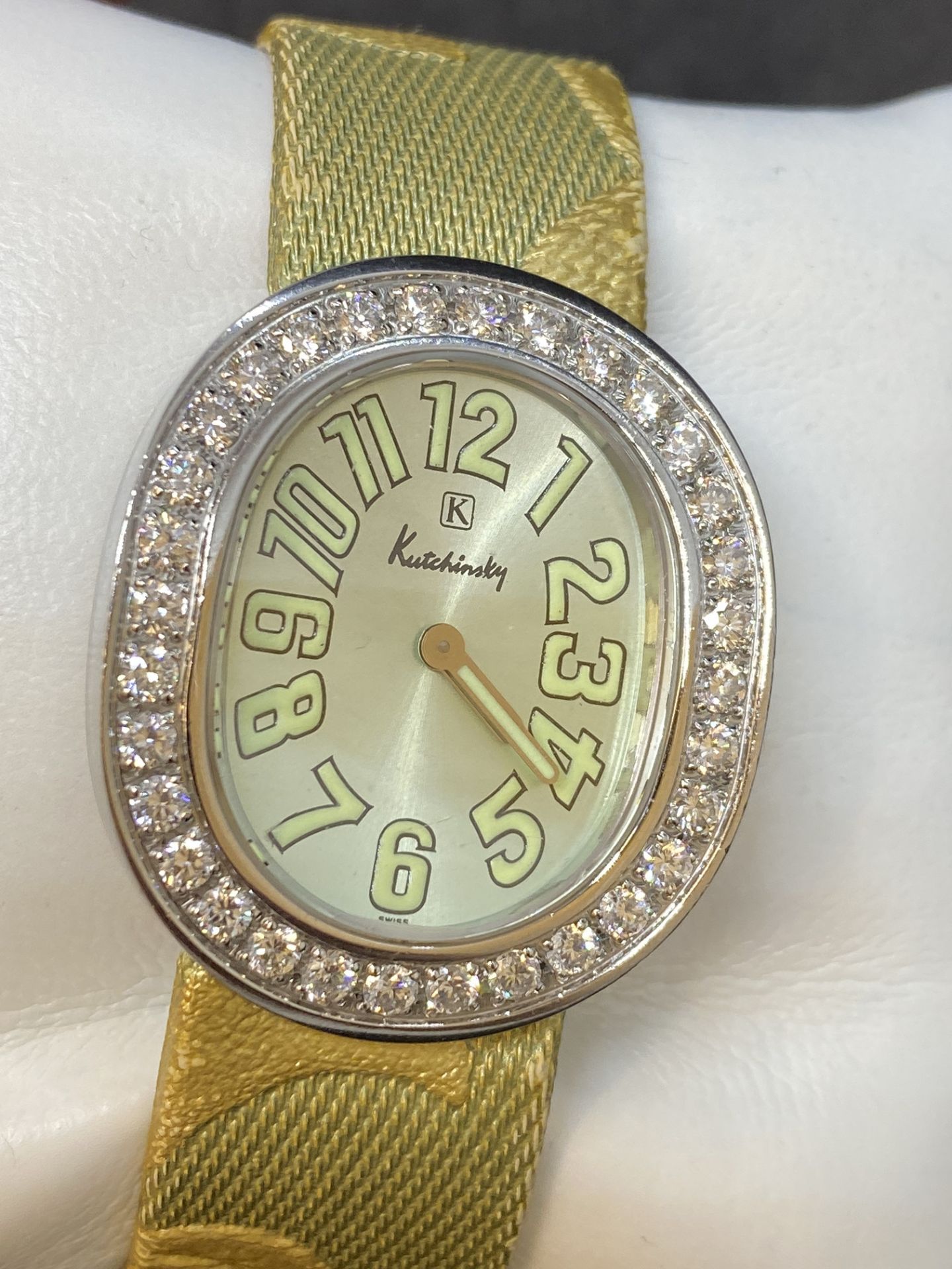 Kutchinsky L'ovale Ladies watch w/Diamonds - Approx 3.00cts diamonds - Image 4 of 8