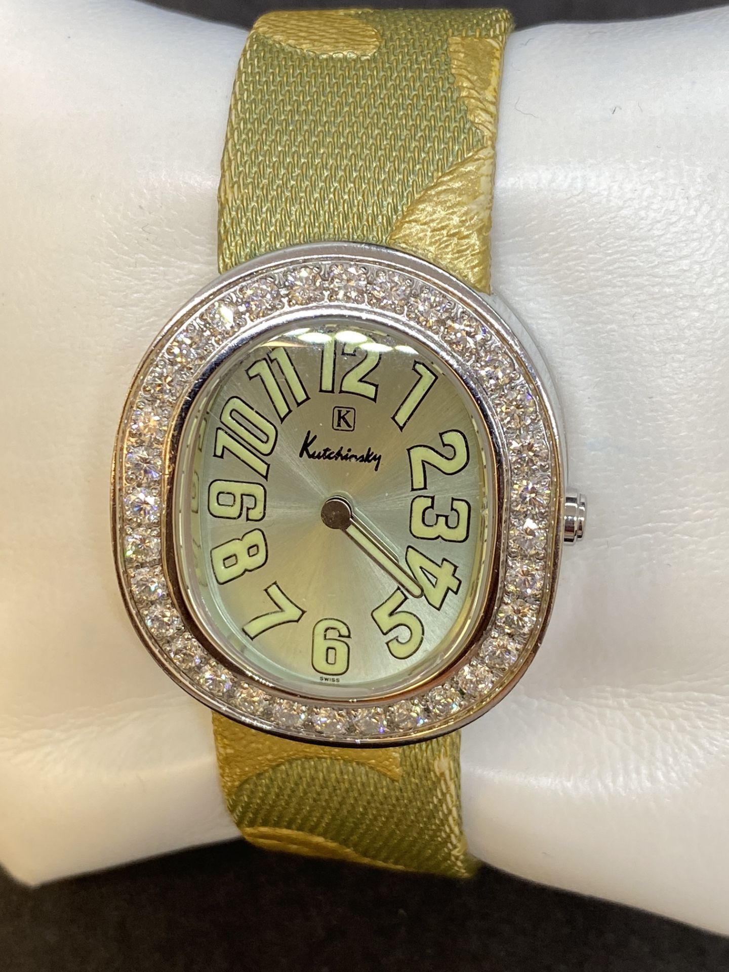 Kutchinsky L'ovale Ladies watch w/Diamonds - Approx 3.00cts diamonds - Image 3 of 8