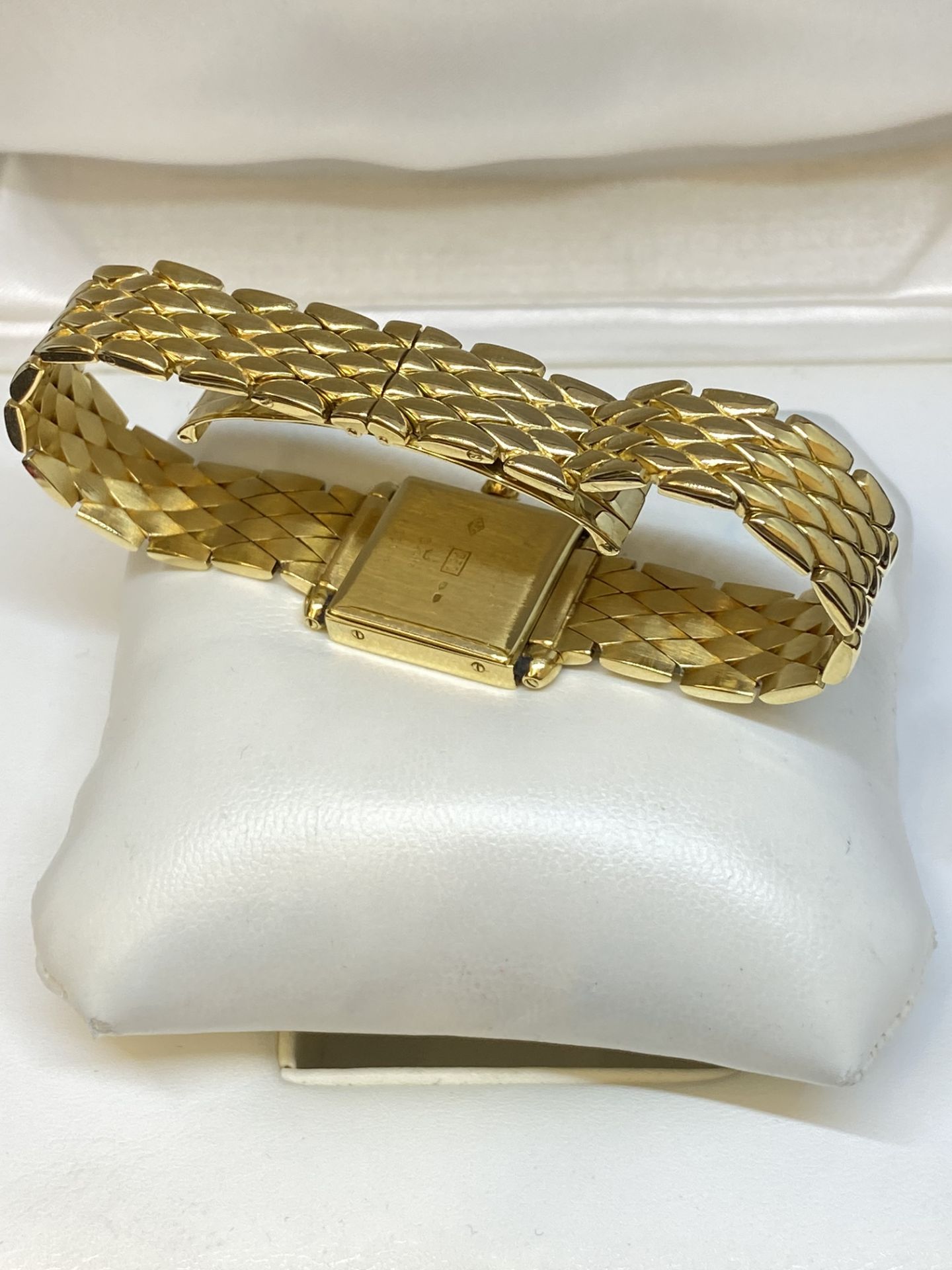 18ct Gold Cartier Watch Set with Diamonds - Image 6 of 11