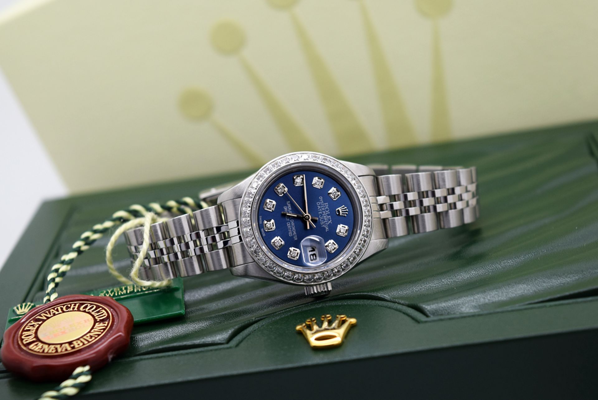 Rolex Datejust - Full Boxset and Certificate - Stainless Steel with Navy Blue Diamond Dial - Image 9 of 10