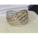 9ct YELLOW GOLD DIAMOND CLUSTER RING - APPROX SIZE N