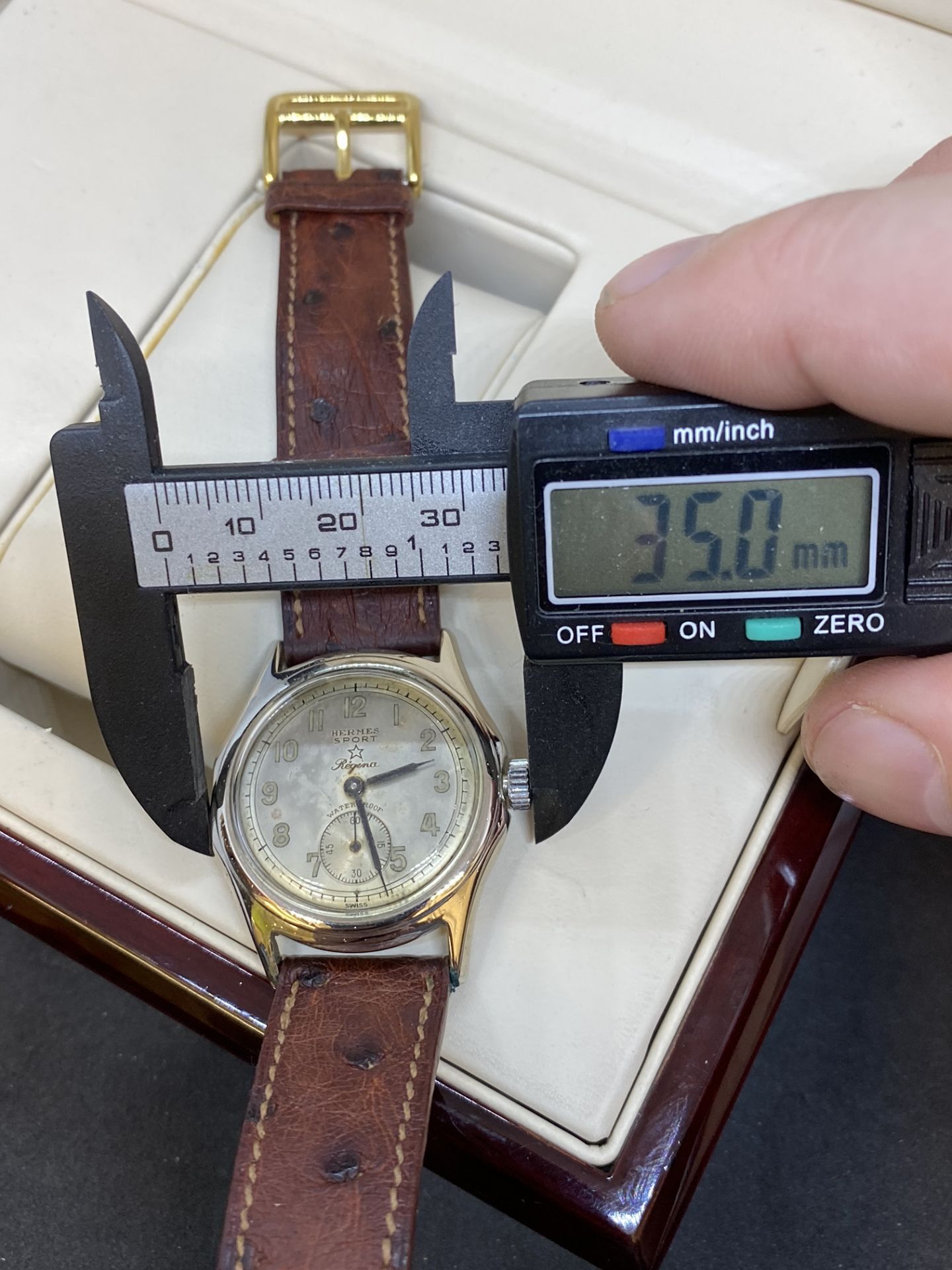 VINTAGE HERMES SPORT REGINA SWISS WATCH - Image 6 of 12