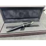 DUNHILLL BOXED PEN