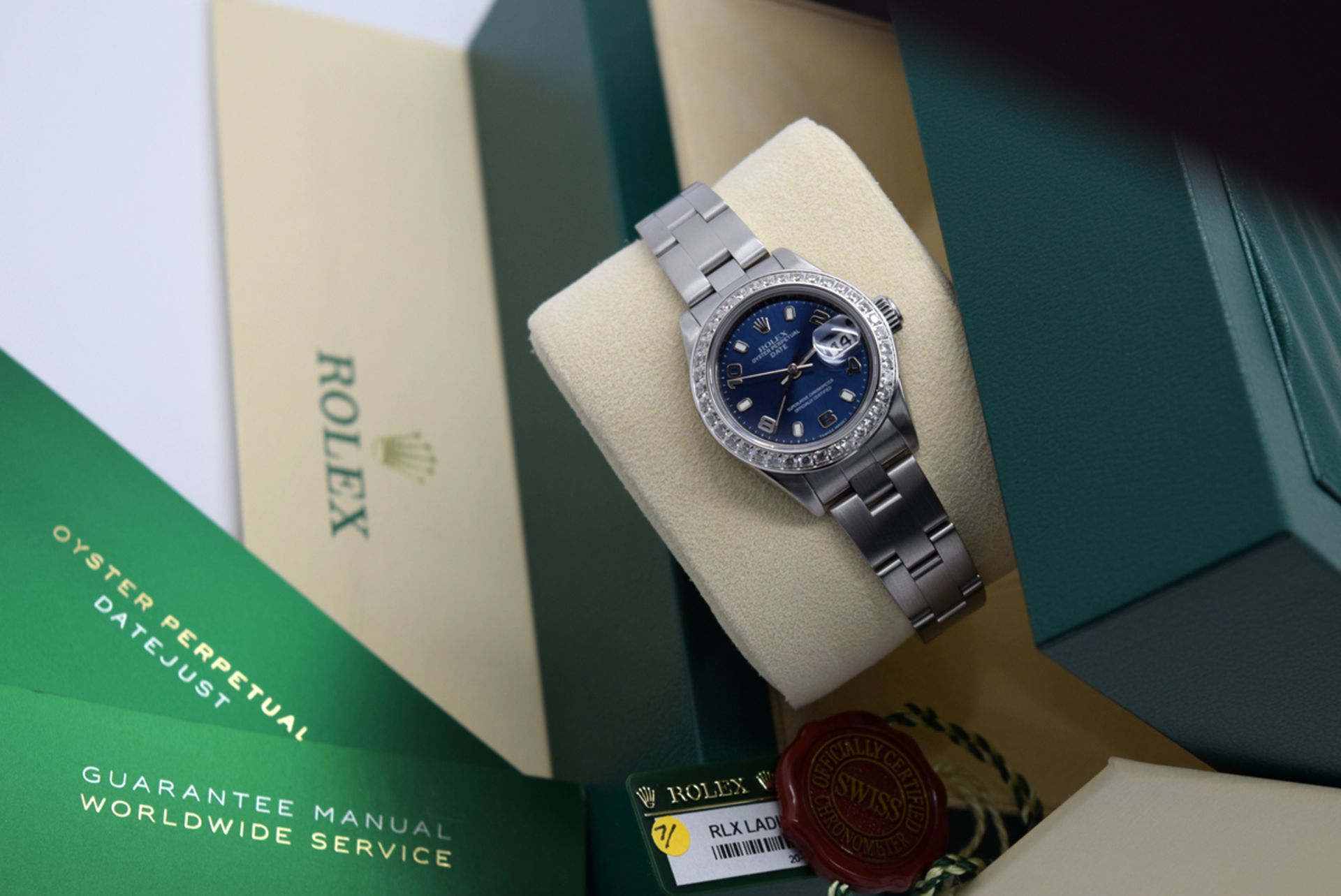 Rolex Ladies Date - 26mm - Stainless Steel with Navy Dial & Custom Bezel - Image 4 of 9