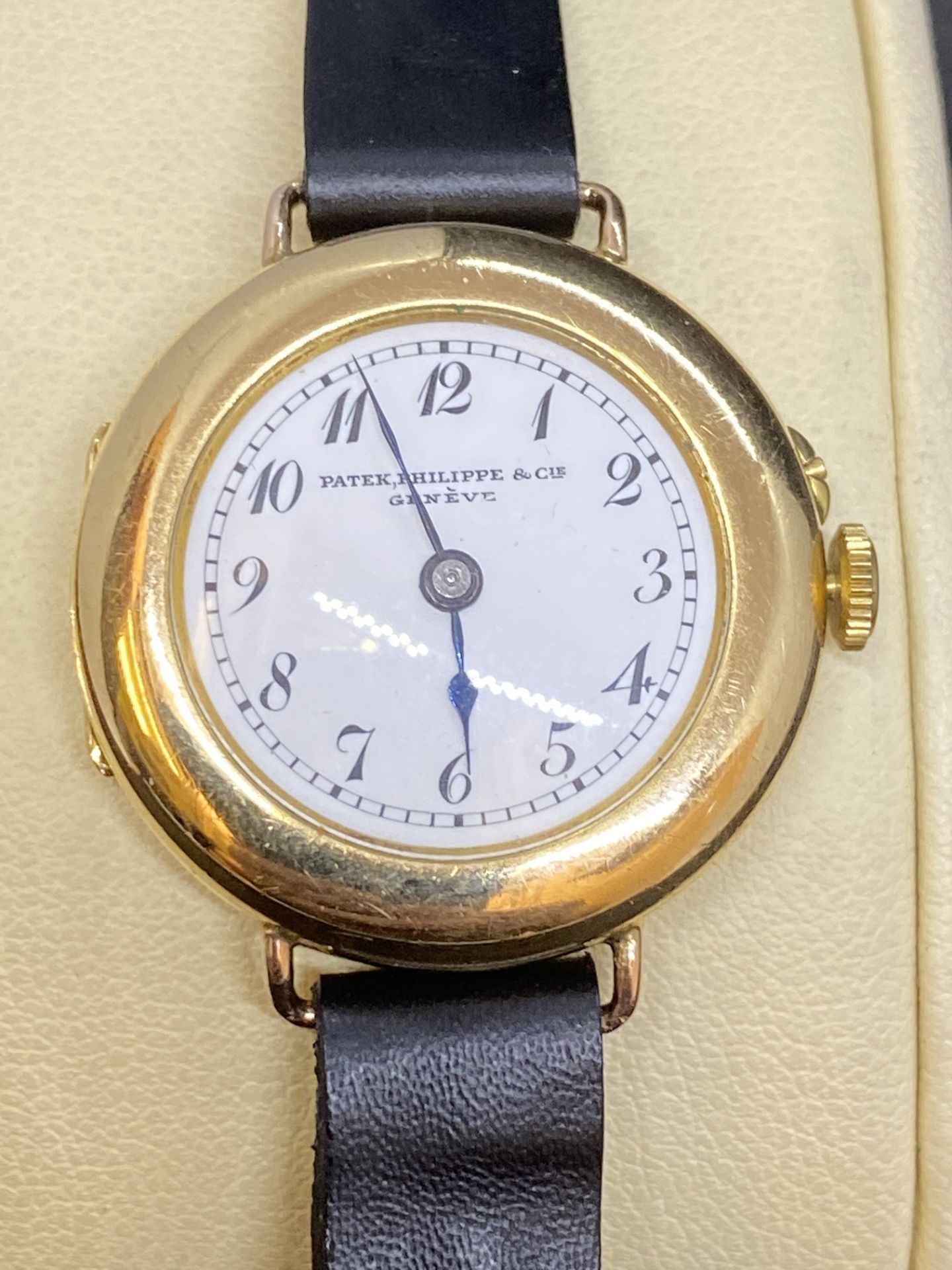 VINTAGE PATEK PHILIPPE 18ct GOLD WATCH