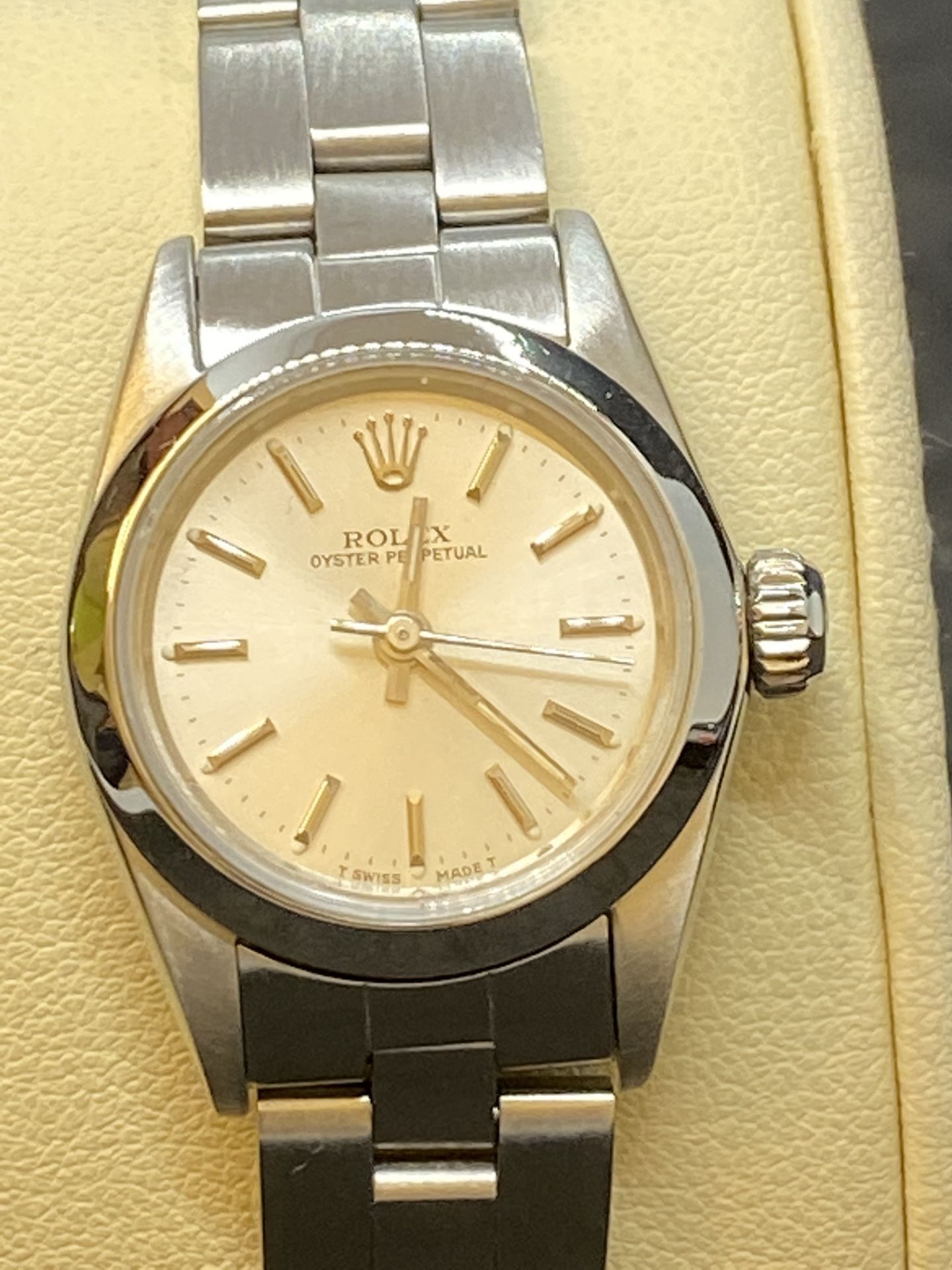 LADIES STAINLESS STEEL ROLEX OYSTER PERPETUAL WATCH - Image 2 of 7