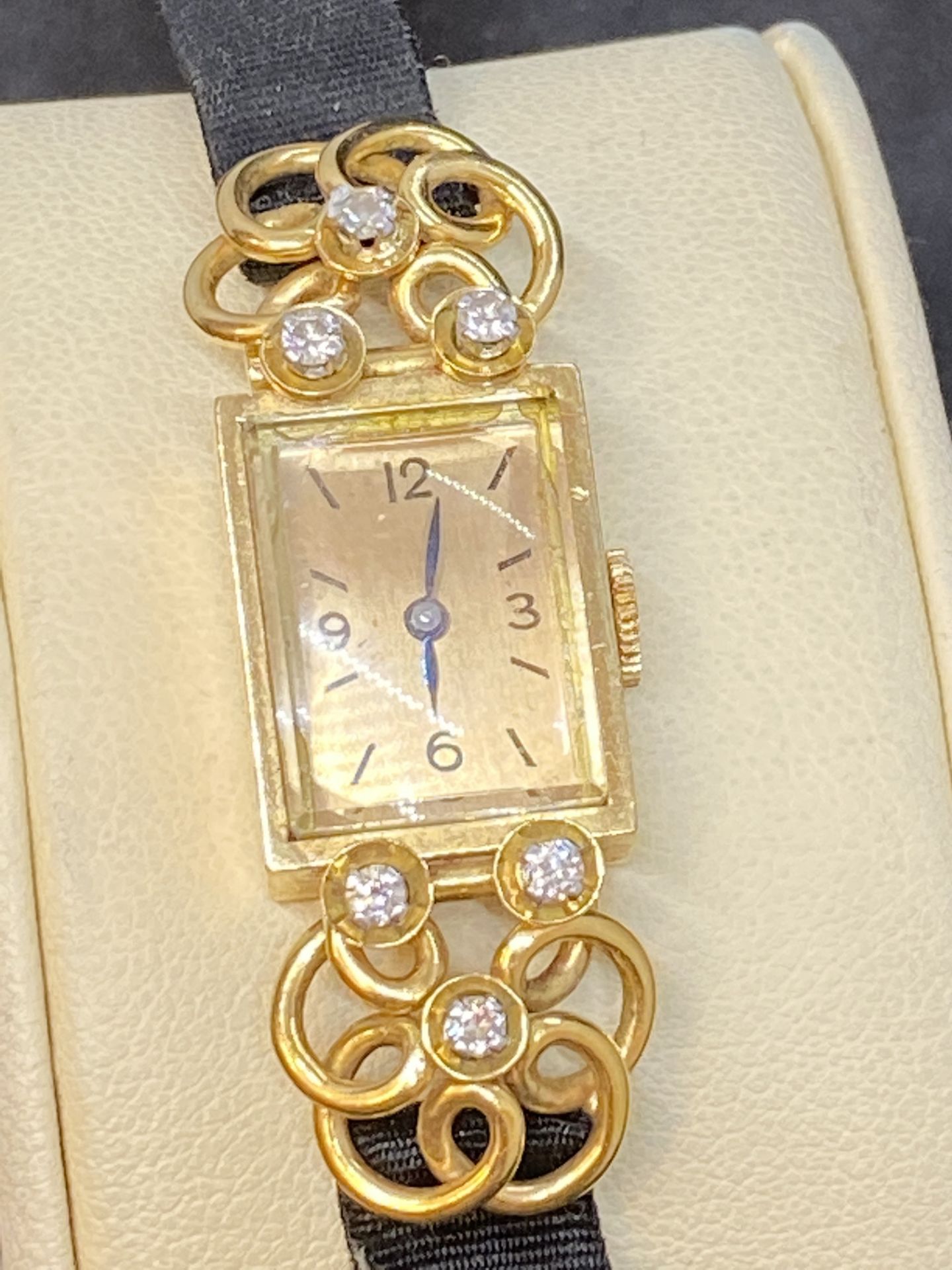 PONCIN PARIS 49.491 18ct GOLD DIAMOND SET WATCH - 24 GRAMS - 0.20ct DIAMONDS - Image 3 of 9