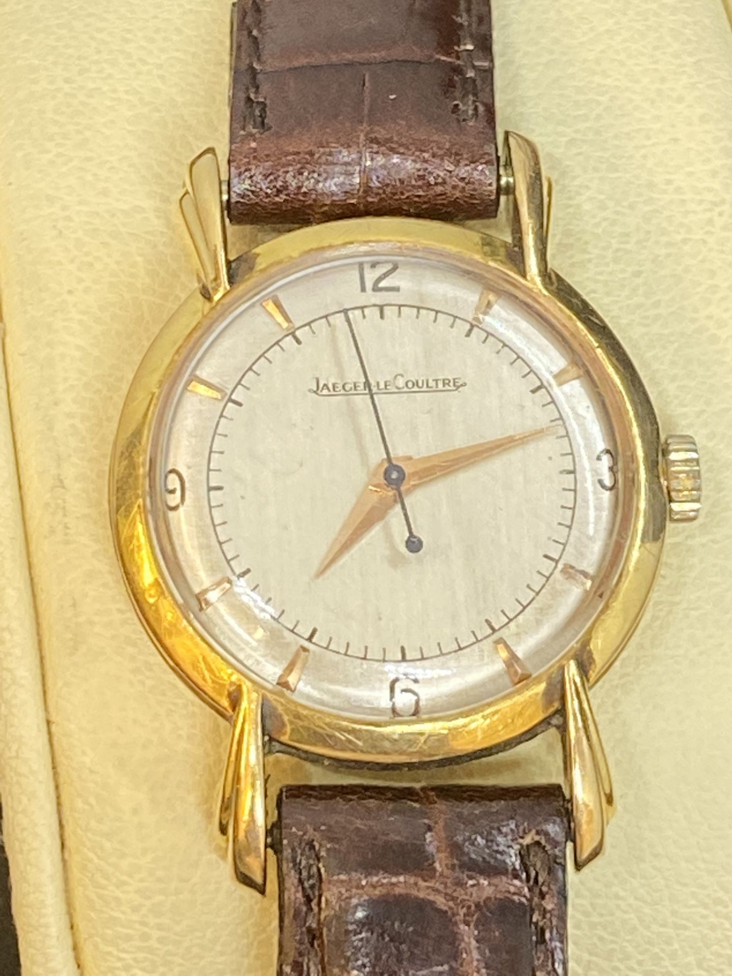 JAEGER LECOULTRE 18ct GOLD WATCH