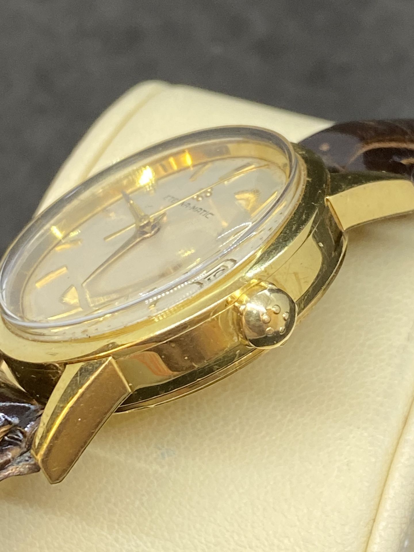 ETERNA MATIC VINTAGE 1950-60 18K GOLD WATCH - 44 GRAMS - Image 6 of 9