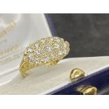 18ct YELLOW GOLD 3.27ct DIAMOND RING WITH 11K INSURANCE VALUATION