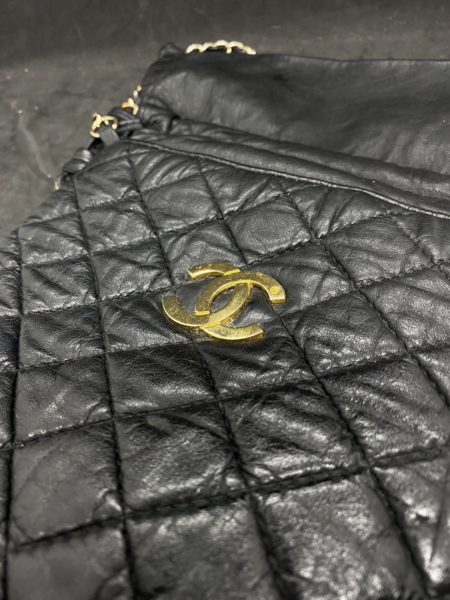 VINTAGE CHANEL HANDBAG - Image 14 of 17