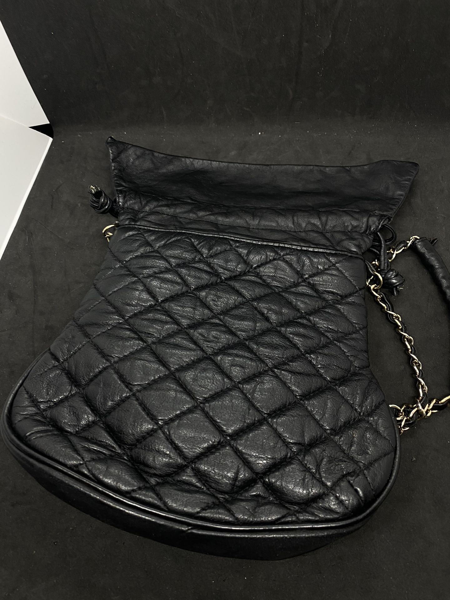 VINTAGE CHANEL HANDBAG - Image 13 of 17