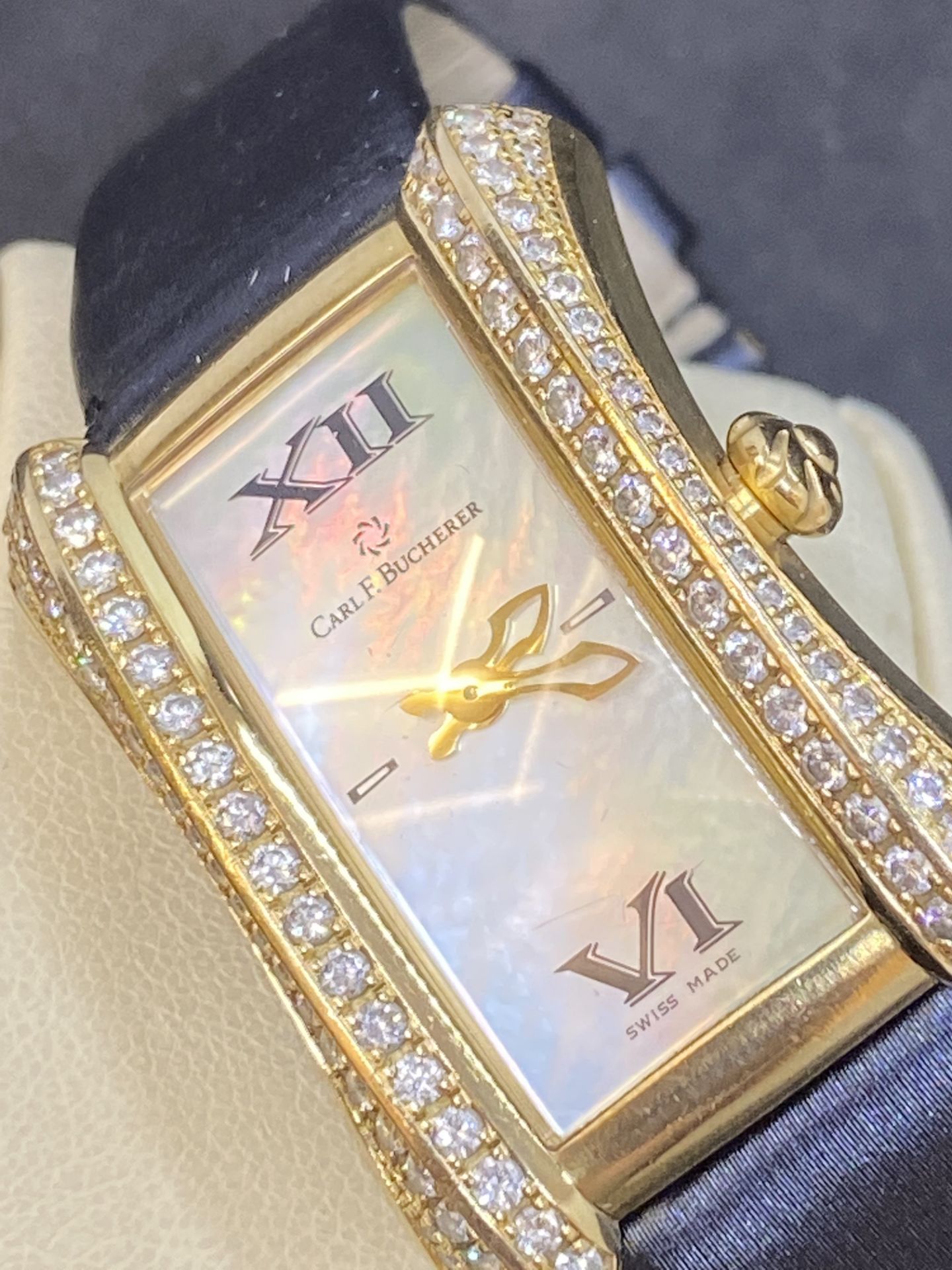 18ct GOLD CARL F BUCHERER ALACRIA DIAMOND SET WATCH - Image 3 of 8