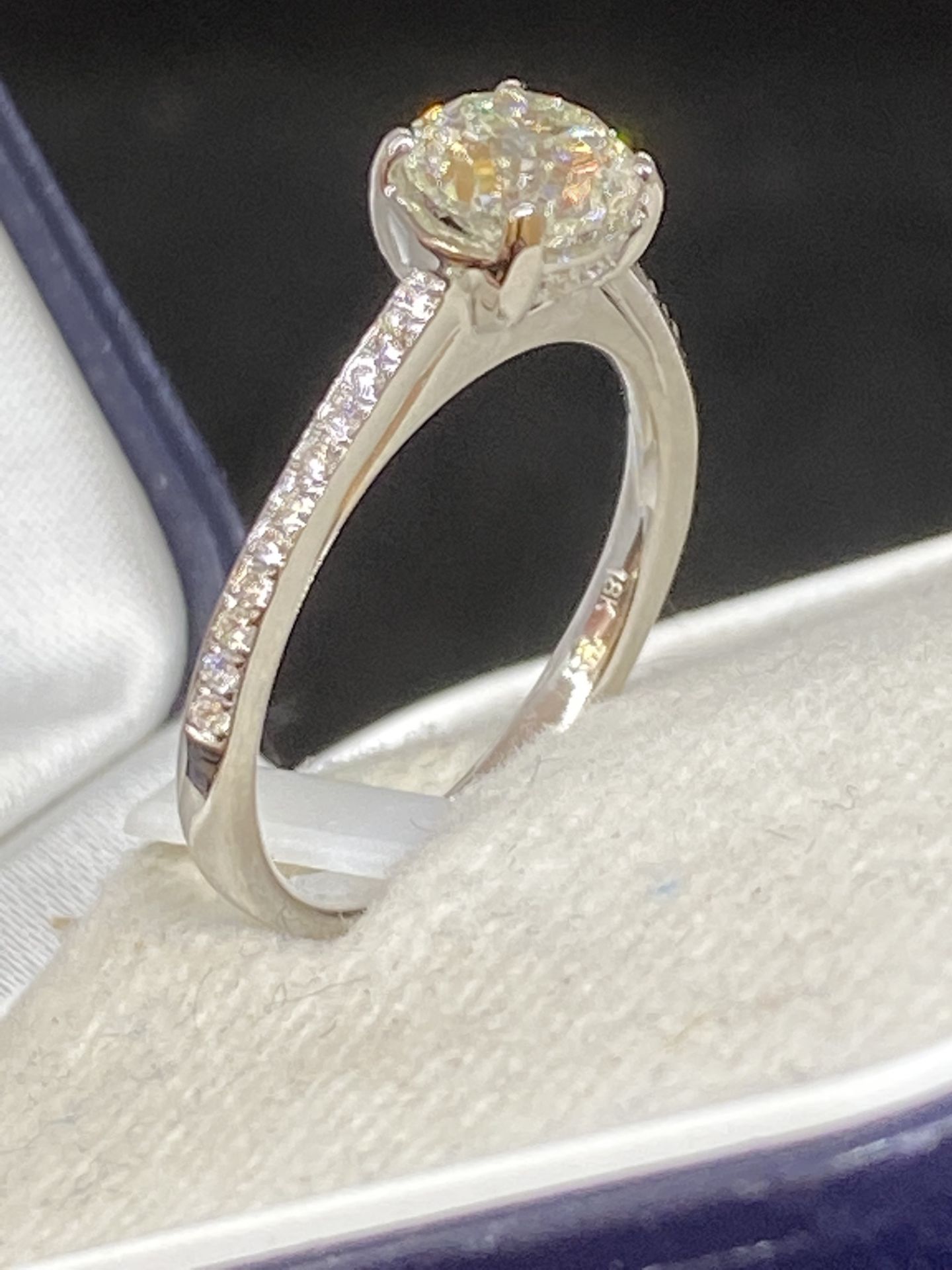 CERTIFICATED 1.07ct DIAMOND SOLITAIRE H COLOUR - SI1 18ct GOLD - Image 9 of 10