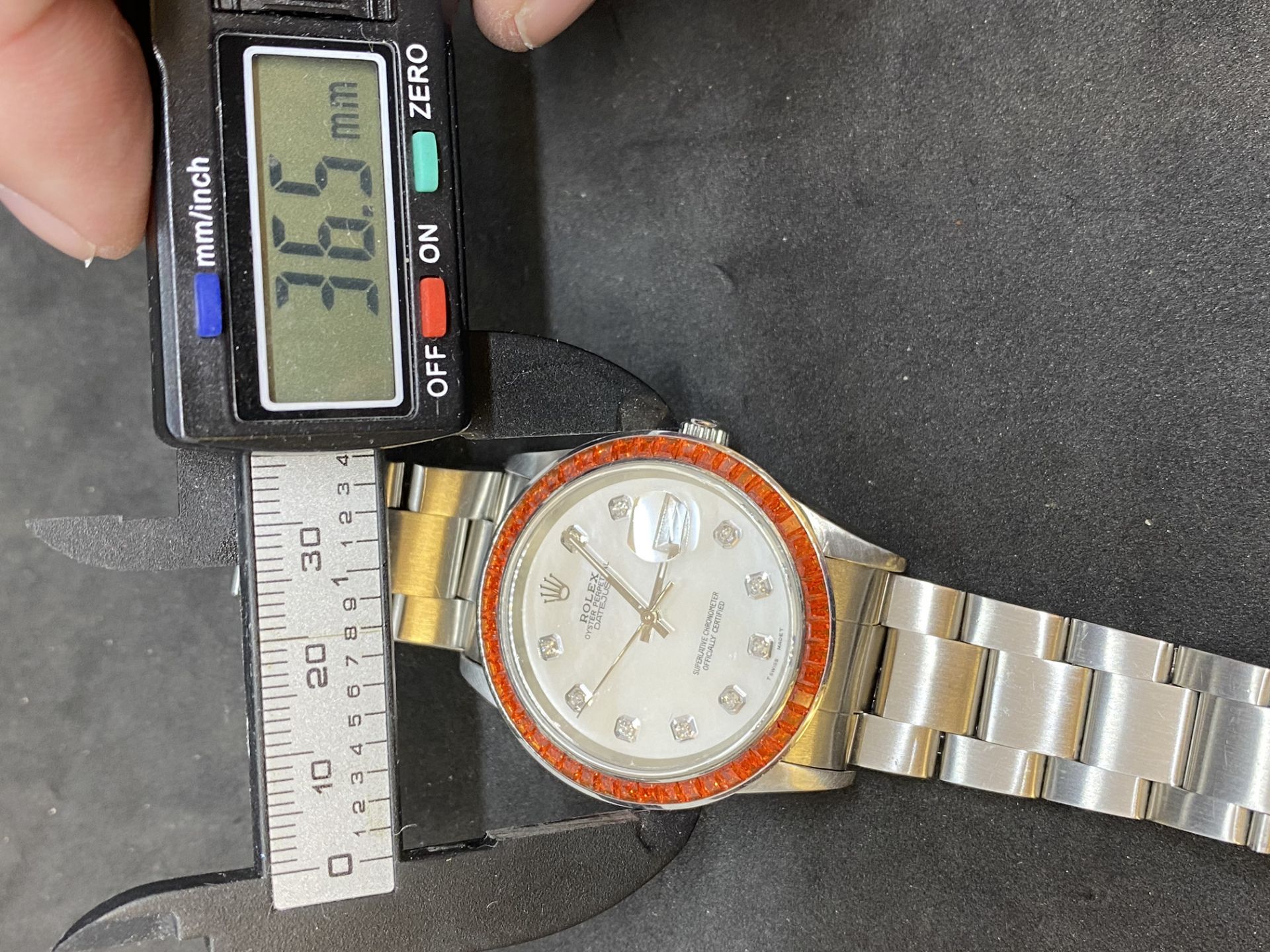 STAINLESS STEEL AUTOMATIC ROLEX WITH DIAMOND DOT DIAL & ORANGE BEZEL - Image 10 of 10