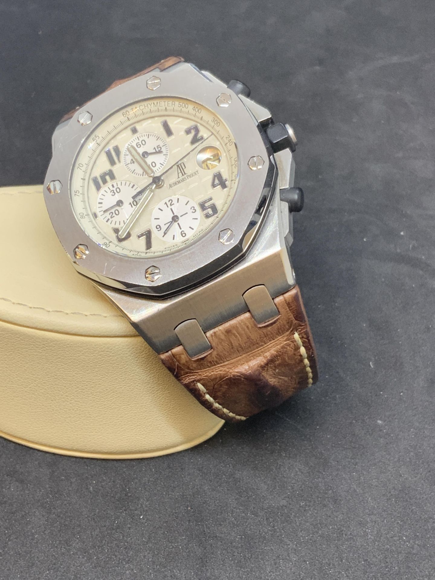 AUDEMARS PIGUET ROYAL OAK OFFSHORE WATCH - Image 4 of 9