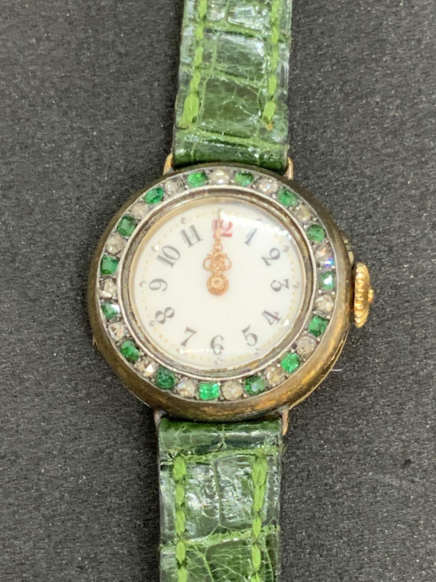 VINTAGE FRENCH 18ct GOLD HALLMARK EMERALD & DIAMOND SET WATCH