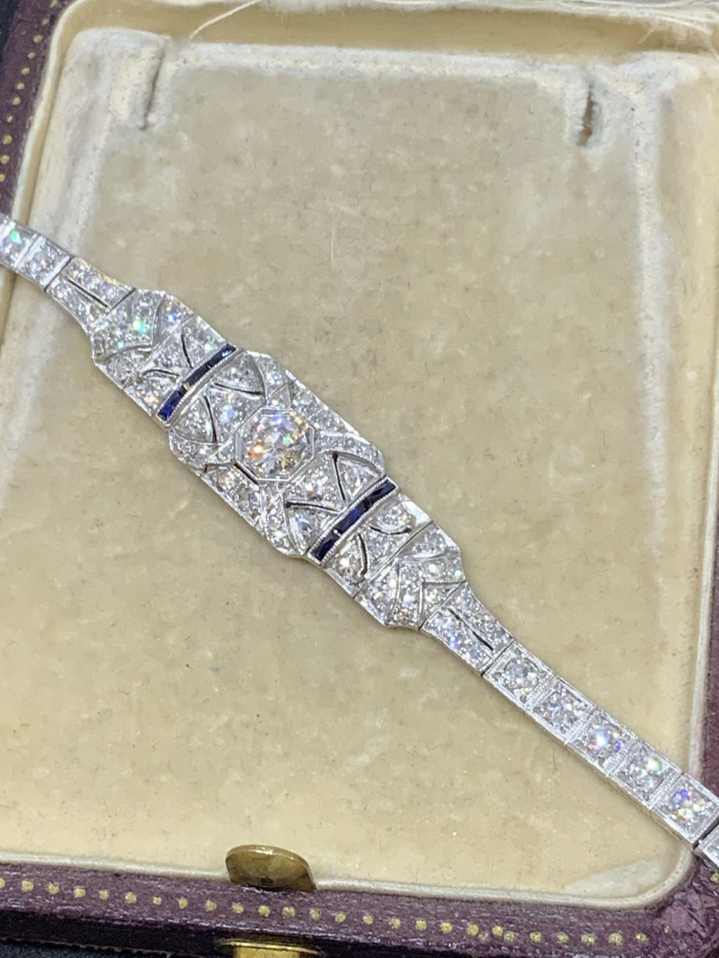 ANTIQUE SAPPHIRE & 4.00ct G-VS DIAMOND SET BRACELET SET IN WHITE GOLD